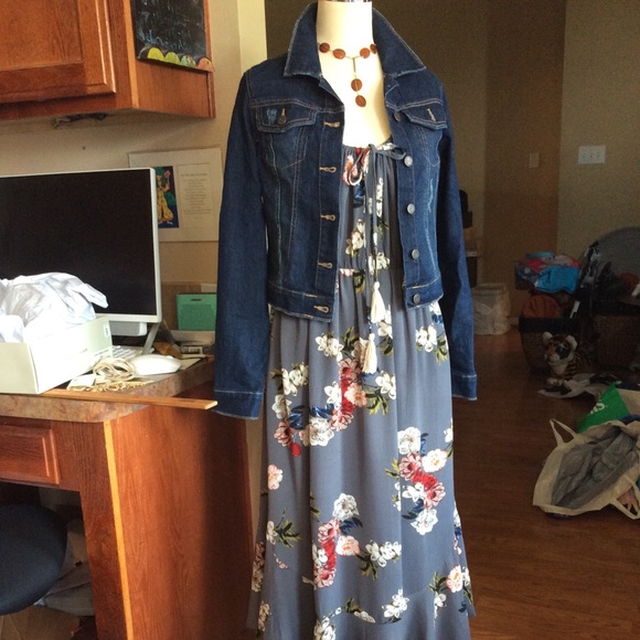 L.e.i. Dark Blue Distressed Jean Jacket Juniors Size S, NWT - Picture 2 of 16